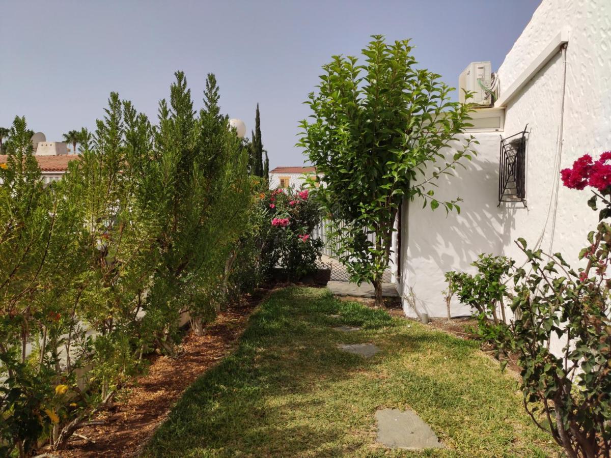 Ferienhaus Lovely 2 Bedroom With Parking Maspalomas (Gran Canaria)