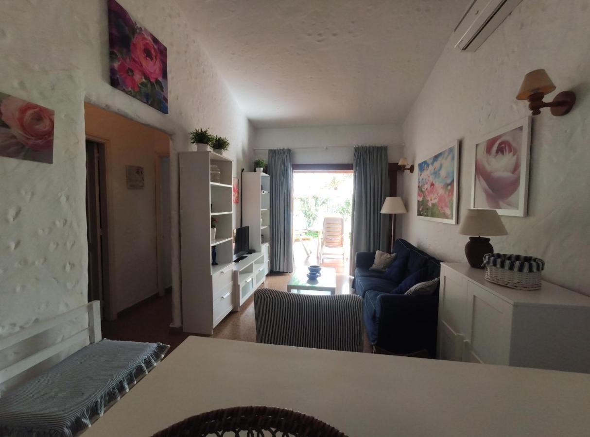 Lovely 2 Bedroom With Parking Ferienhaus Maspalomas (Gran Canaria)