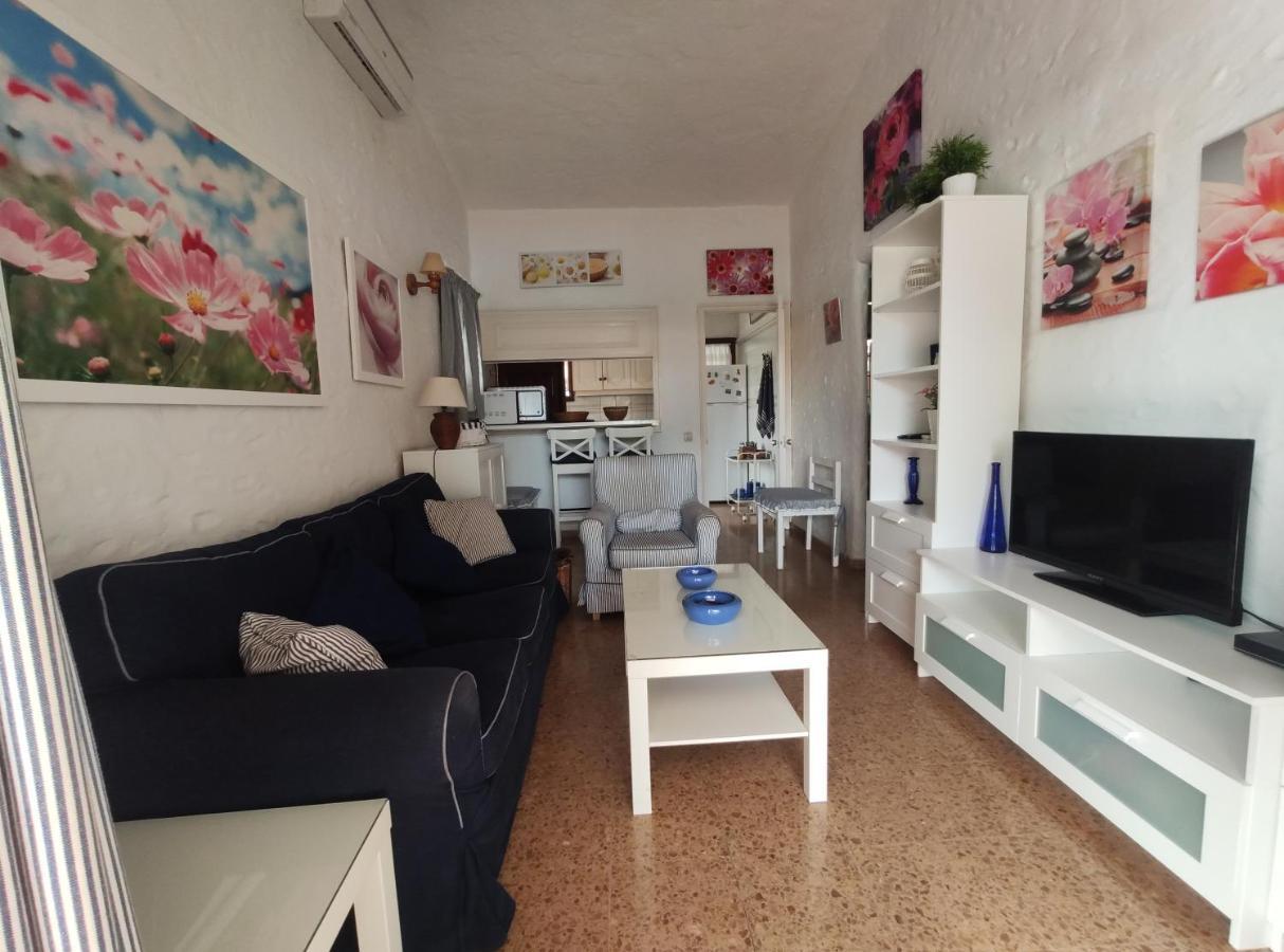 Ferienhaus Lovely 2 Bedroom With Parking *