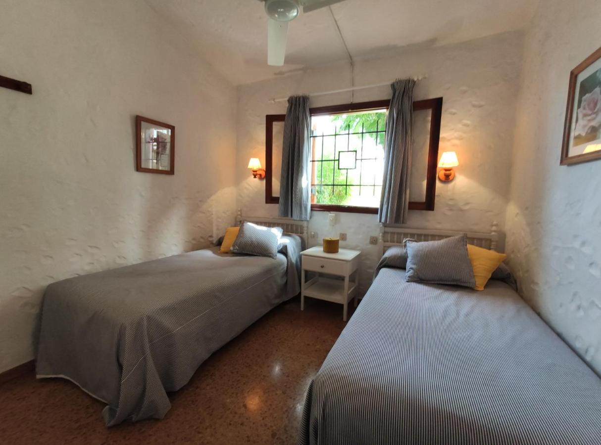 Lovely 2 Bedroom With Parking Feriehus *