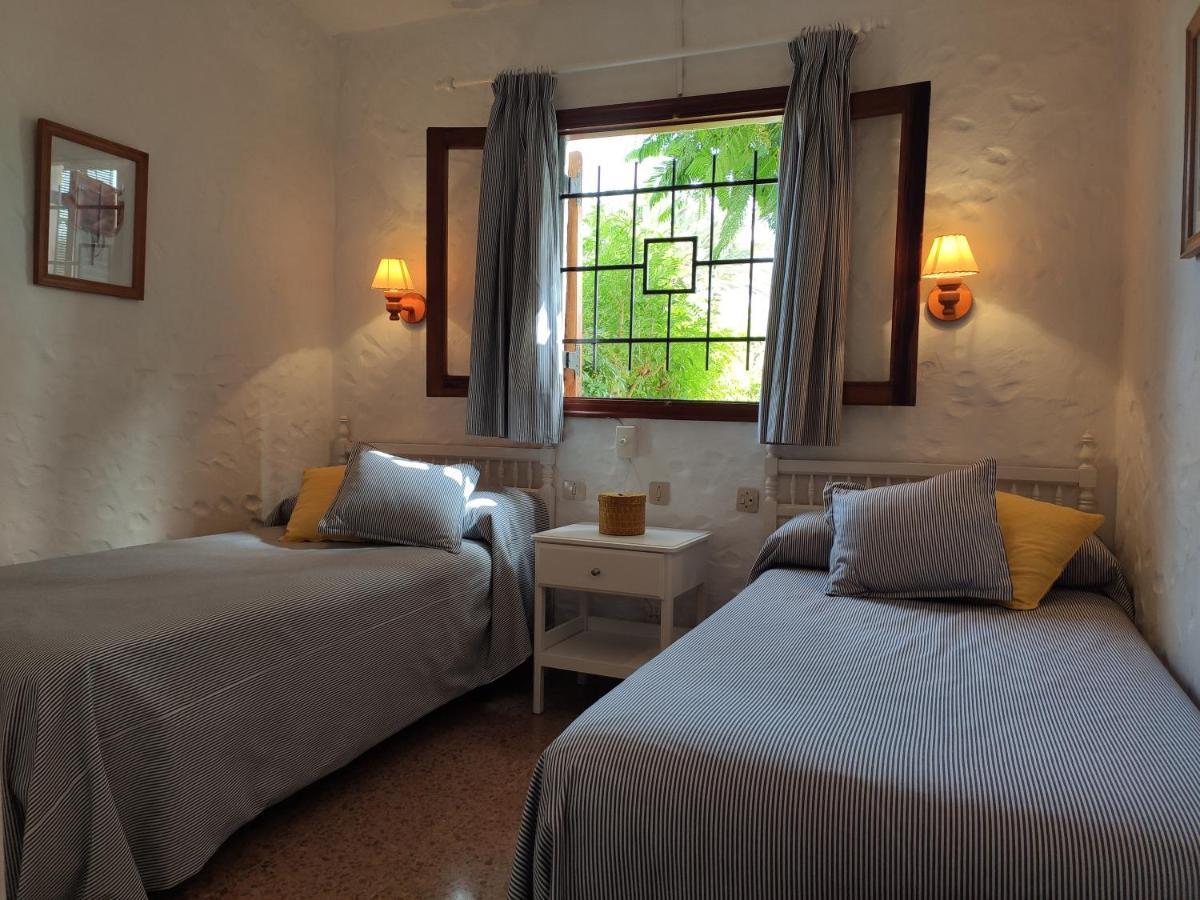 Ferienhaus Lovely 2 Bedroom With Parking